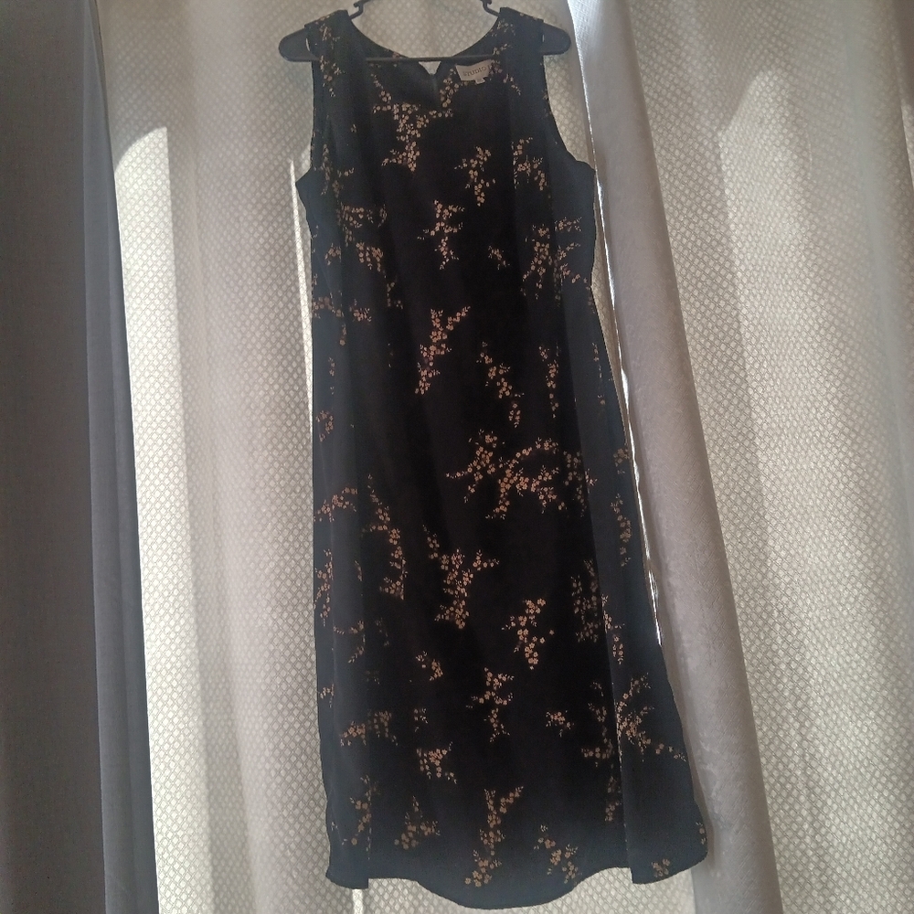 Studio I Black and Gold Midi Dress